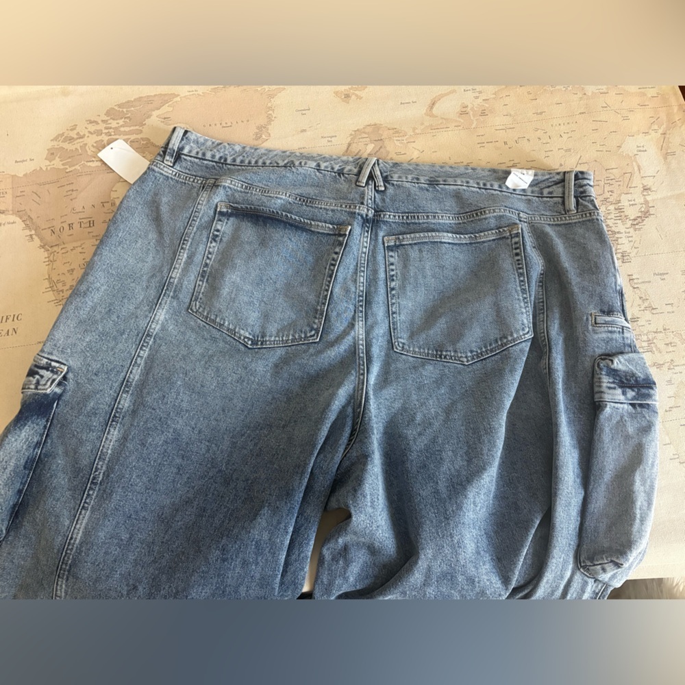 Good American Wide Leg Baggy Denim Cargo Jeans in Indigo Size 28 Plus NWT 225$ - Picture 13 of 16